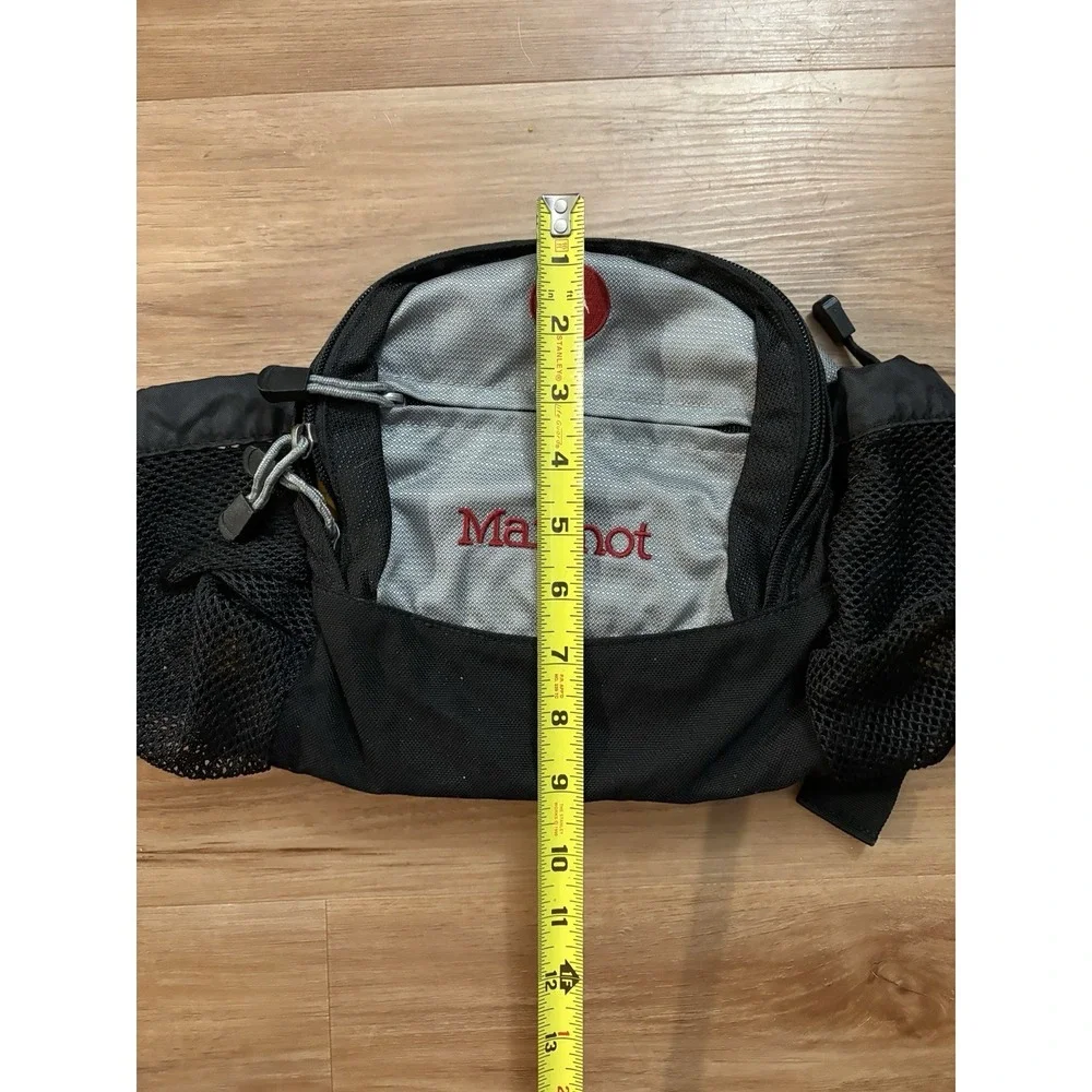 Marmot Walkabout Hip Belt Crossbody Bag Hiking‎ Travel Fanny Pack